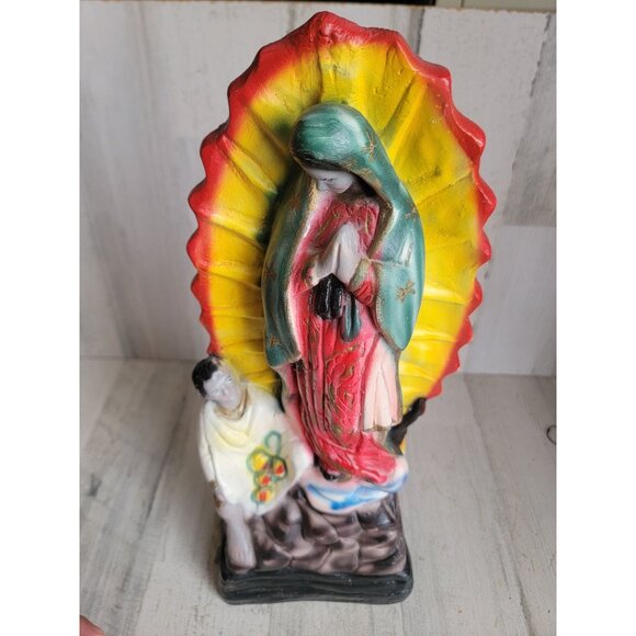 Vintage Mexico Virgin Mary chalkware statue follower praying home decor religiou